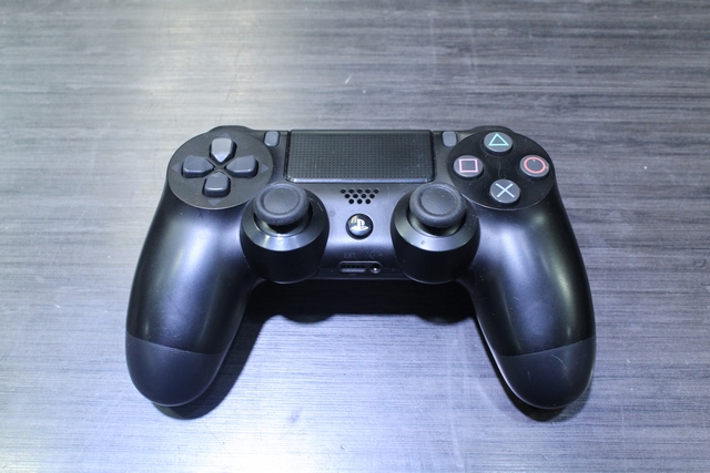 Console PS4 500 Go +acc - Image 3