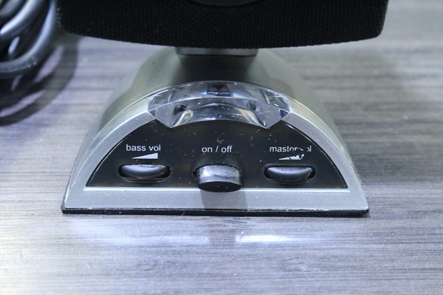 Kit Cyber Acoustic 2.1 pour PC - Image 2