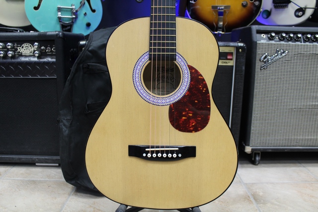 Guitare Acoustique 3/4 - Image 3