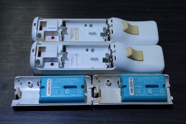Console Wii + 2 manettes + acc - Image 4