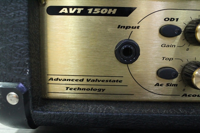 (150 WATTS) Amplificateur de Guitatre  2001 - Image 3