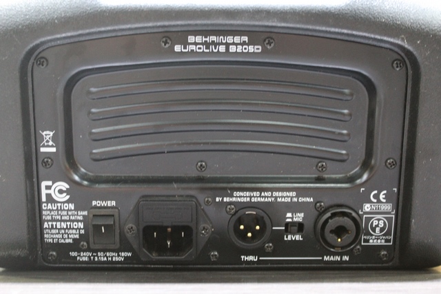 (150 Watts) Moniteur Amplifier Behringer Eurolive b205d - Image 2