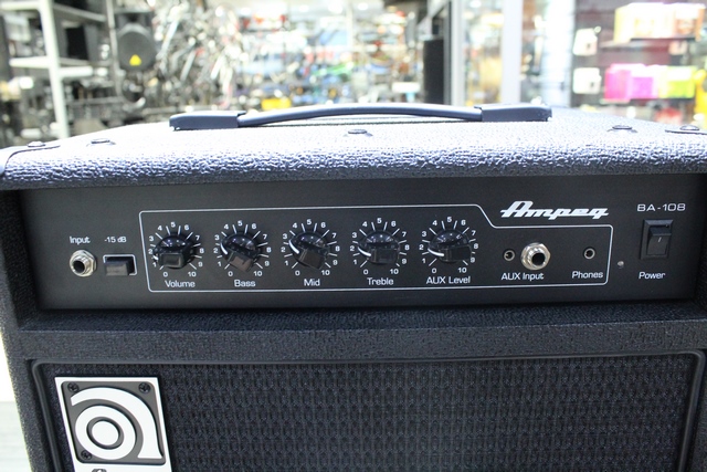 (20 Watts) Amplificateur de Bass ampeg ba-108 v2 - Image 2