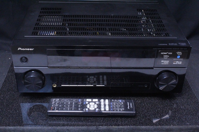 (240 watts) Amplificateur HDMI Pioneer vsx-520k
