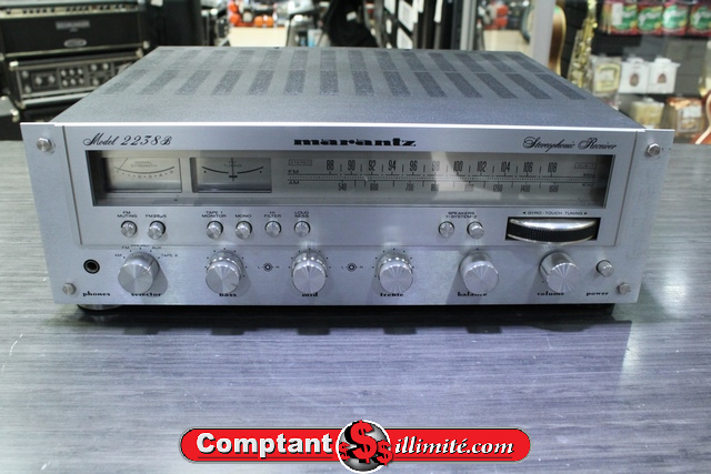 (38 Watts) Amplificateur Récepteur Steréophonic Marantz 2238B