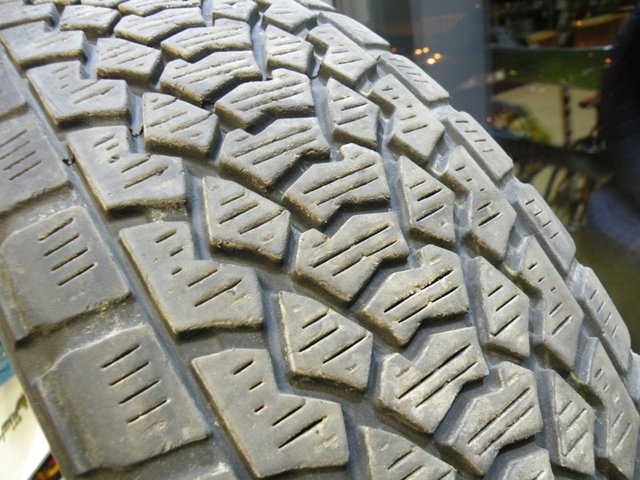 4 PNEUS D HIVER VENDU POUR ÉTÉ (215/65R16) DUNLOP GRAND TREK 215-65-R16 - Image 2