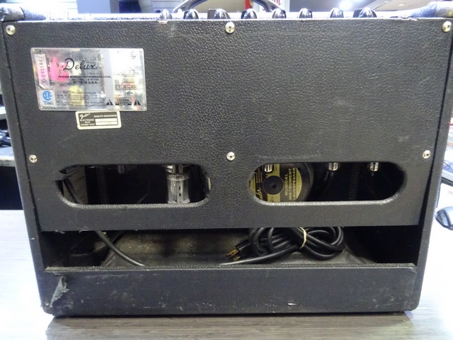 (40 Watts) Ampli Guitare a Lamp Fender Hot Rod Deluxe - Image 3