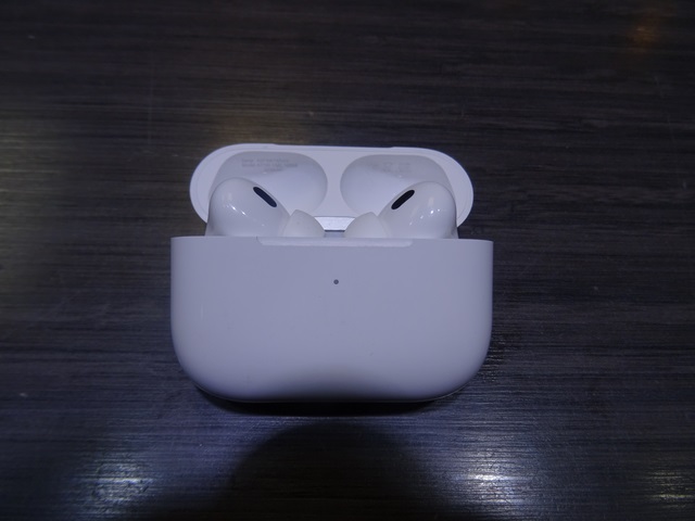 AirPods Pro 2 (China Copy) APPLE A2700 - Image 3