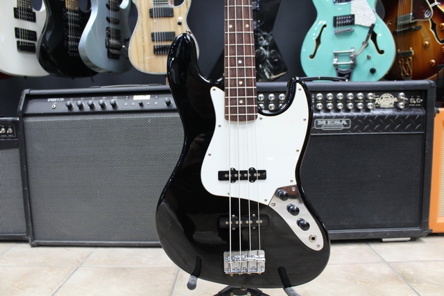 Bass 4 cordes Squier by fender J BASS Affinity Series - Image 3
