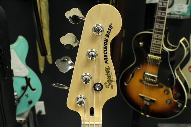 Bass Electrique Squier by Fender Precision Bass - Image 2