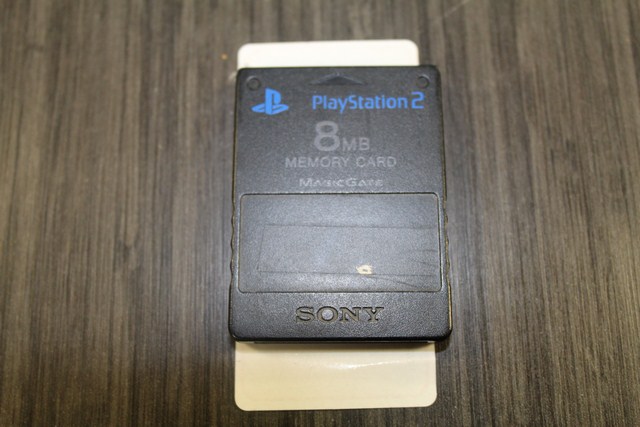 CARTE MEMOIRE SONY PS2