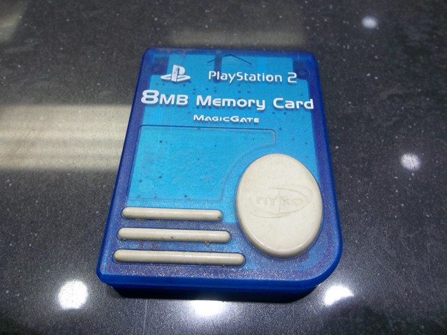 CARTE MEMOIRE sony ps2