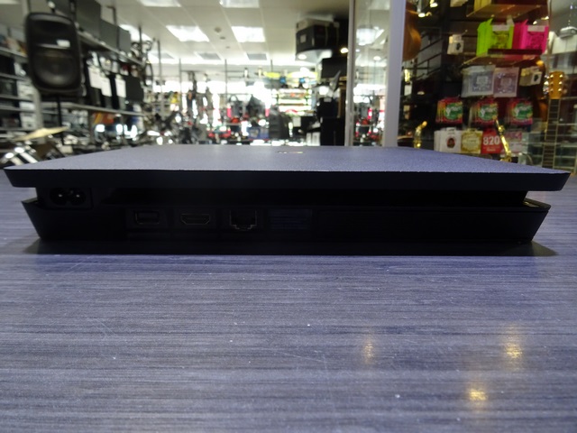 CONSOLE PS4 SLIM 1TO SONY cuh2115b - Image 4
