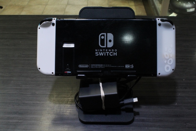 CONSOLE SWITCH + AC + Carte Micro Sd 32gb (VOIR DESCRIPTION) NINTENDO hac-001 - Image 3