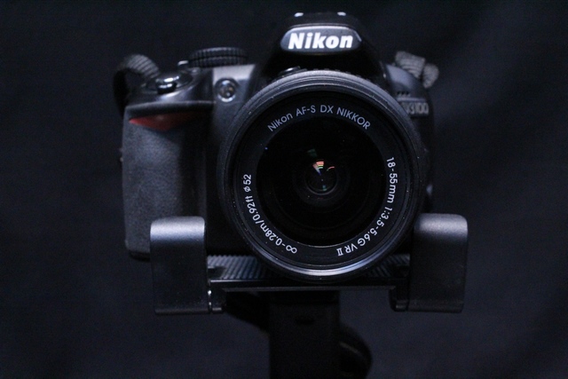 Caméra Reflex + Batterie + Chargeur Nikon D3100 - Image 2
