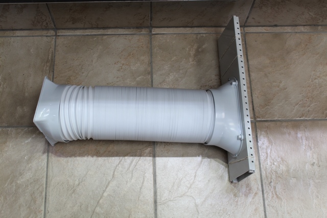 Climatiseur Portatif 14.000BTU + acc + tc Hisense k-d0x7 - Image 2