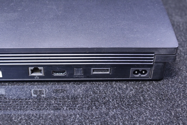 Console PS3 320 go + acc Sony cech3001b - Image 2