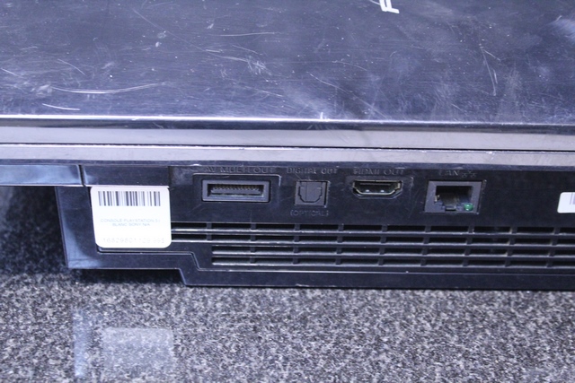 Console Ps3 60 Go + acc sony cechl01 - Image 2
