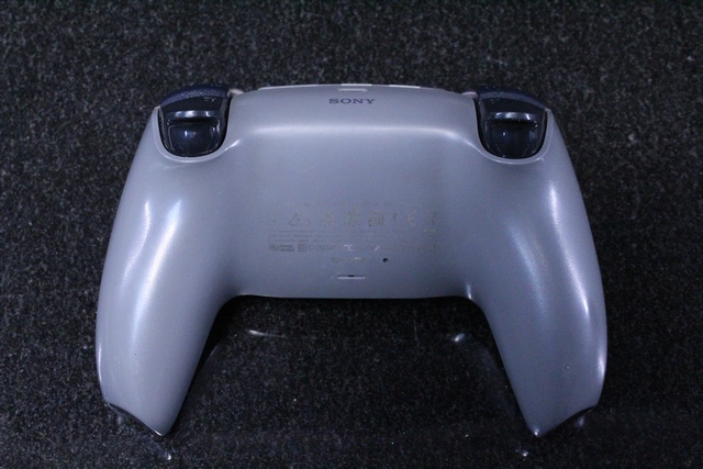Console Ps5 1To + acc Sony cfi-1015a - Image 4