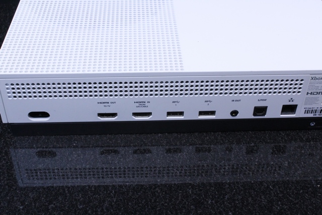 Console Xbox one s 500gb MICROSOFT 1681 - Image 2