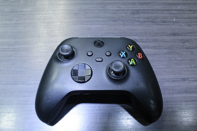 Console xbox one S 1to (lecteur fonctionne pas prise hdmi lousse) + manette MICROSOFT 1681 - Image 3