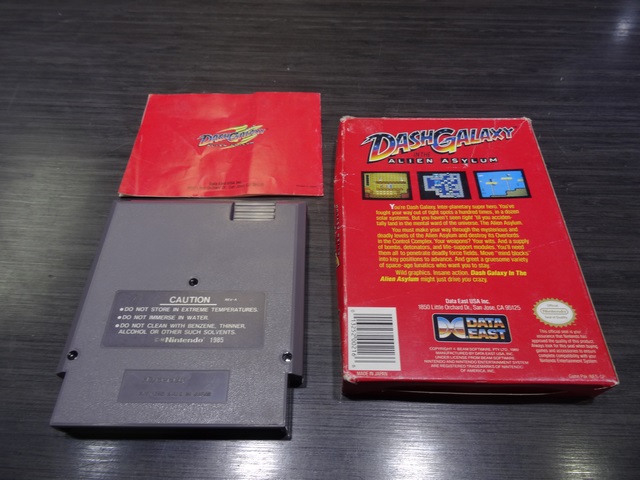 Dash Galaxy in the Alien Asylum (complet) nintendo nes - Image 2