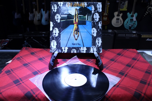 Def Leppard high n dry Vinyl Musique - Image 2