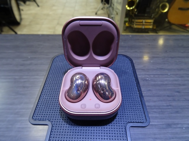 Ear Buds Samsung sm-r180 - Image 2