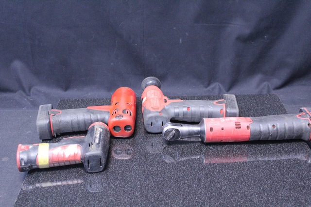 Ensemble D outils (4) a Batterie 7.2v + 5 Batteries et Chargeur Snap On CTR761C/CTPP861/CTS561CL/CTC572 - Image 3