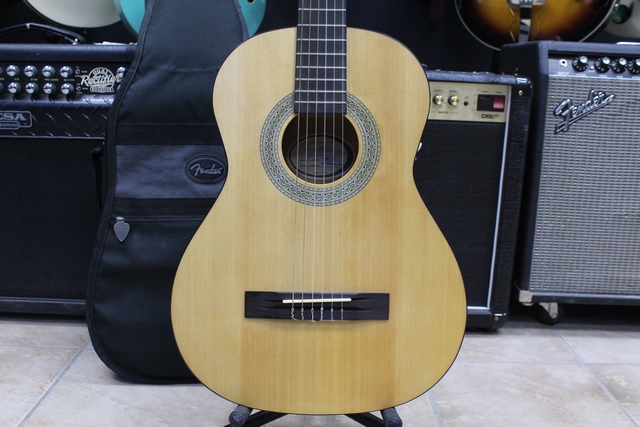 Guitar Classique 3/4 Squier MC1 mini - Image 3