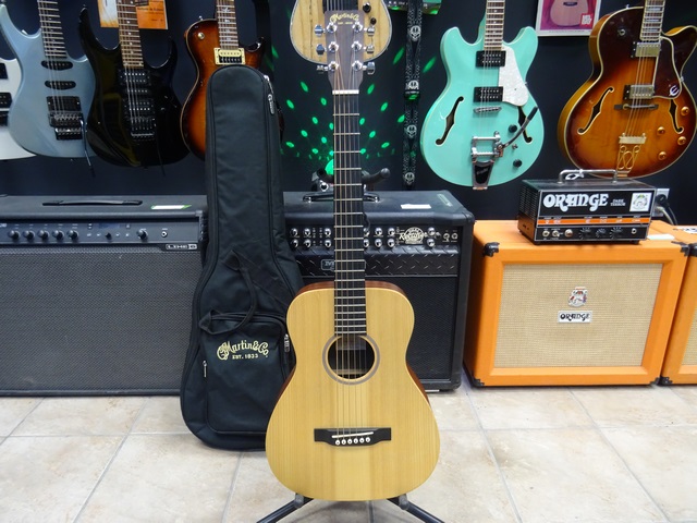Guitare Acoustique de Voyage Martin Lx1