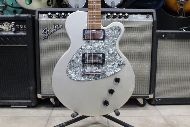 Guitare Electrique Yamaha AES 500 - Image 3
