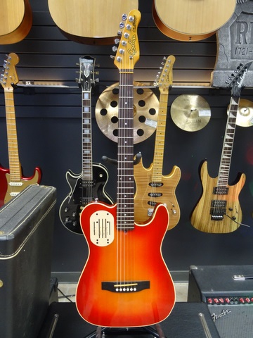 Guitare Electroacoustique Godin Acousticaster  lr baggs