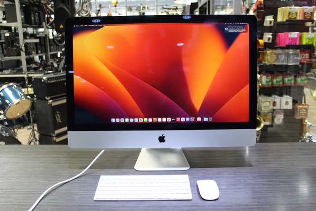 Imac 27pouces + clavier + souris apple A1419