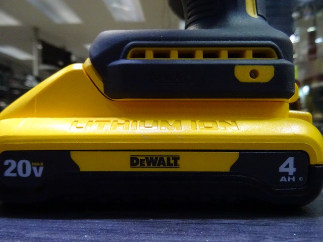 Impact Brushless + chargeur + 2 Batteries 20V 4AH Dewallt DCF850 - Image 2