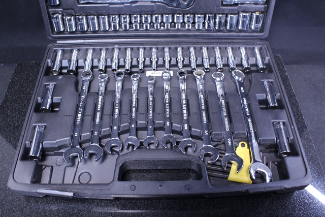 KIT DE DOUILLE ET RACHET 123 PIECES STANLEY 94-374 - Image 3
