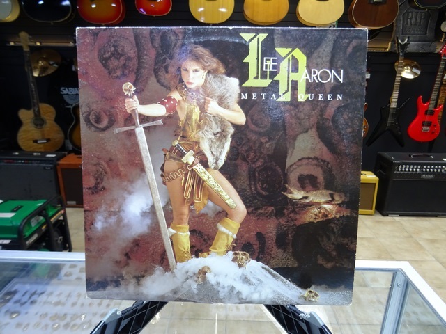 Lee Aaron metal queen attic Records vinyle 33 tours