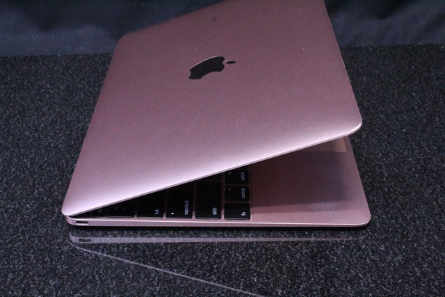 MacBook (2016) Apple a1534 - Image 3