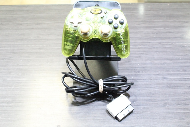 Manette ps1 mad catz