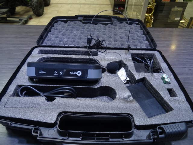 Microphone sans fil 1 Headset Music 8 M8 1212 HEADSET
