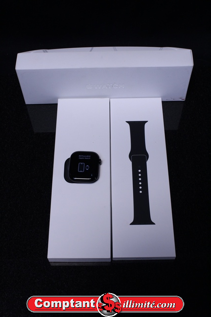 Montre Apple series 11 GPS a3333
