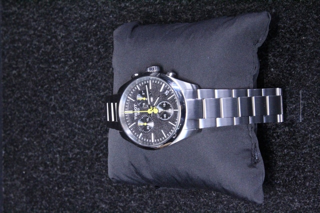Montre Tissot t150417atf24 - Image 2