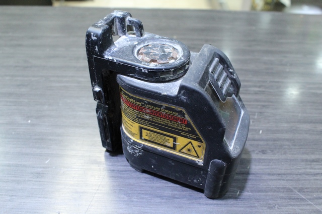 Niveau laser Bidirectionnel (rouge) usee Dewalt DW087 - Image 2