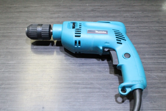 PERCEUSE A PERCEUSSION MAKITA 114384G - Image 2