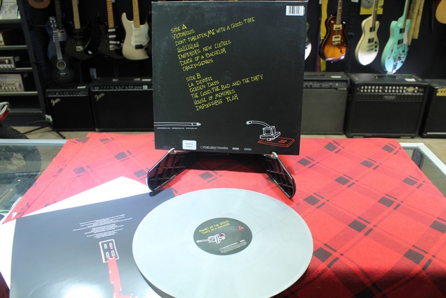 Panic at the Disco Death of a bachelor dcd2 vinyl - Image 3