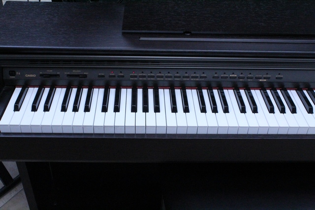 Piano Electronique Casio en bois AP-45 - Image 3