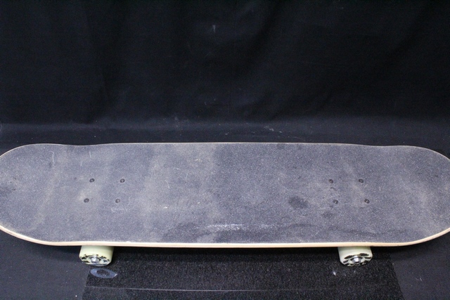 Planche a Roulette (Skatboard) Powell Peralta Winged Ripper - Image 2