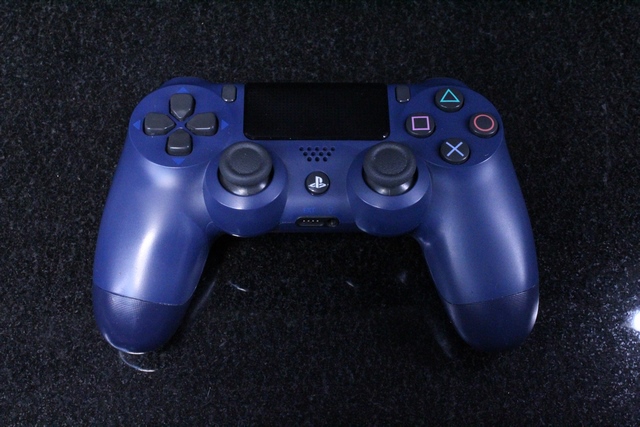 Playstation 4 500Go sony cuh-1215a - Image 3
