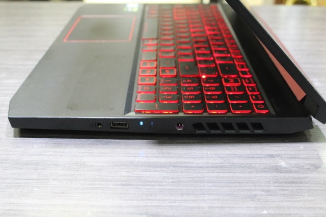 Portable  Acer Nitro 5 I5 9eme Gen GTX 1650 - Image 3