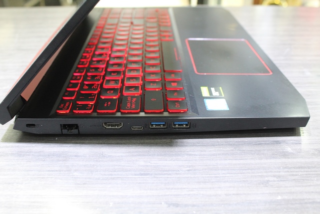 Portable  Acer Nitro 5 I5 9eme Gen GTX 1650 - Image 4